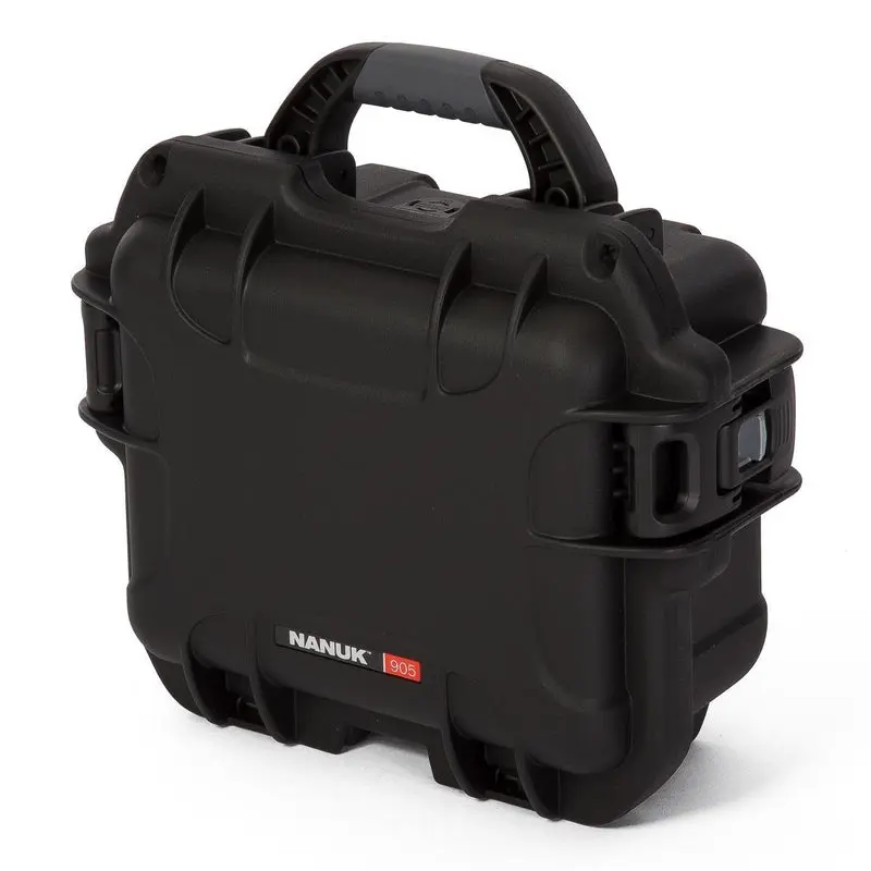 Nanuk-905-Black-Angle.webp