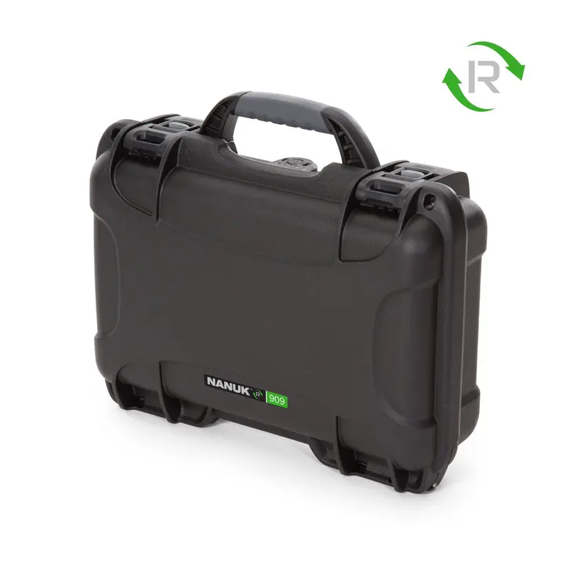 nanuk-cases-909-black-standingR-series_fd2fb907-1a10-46b2-93e0-6f4a78b06f48.webp